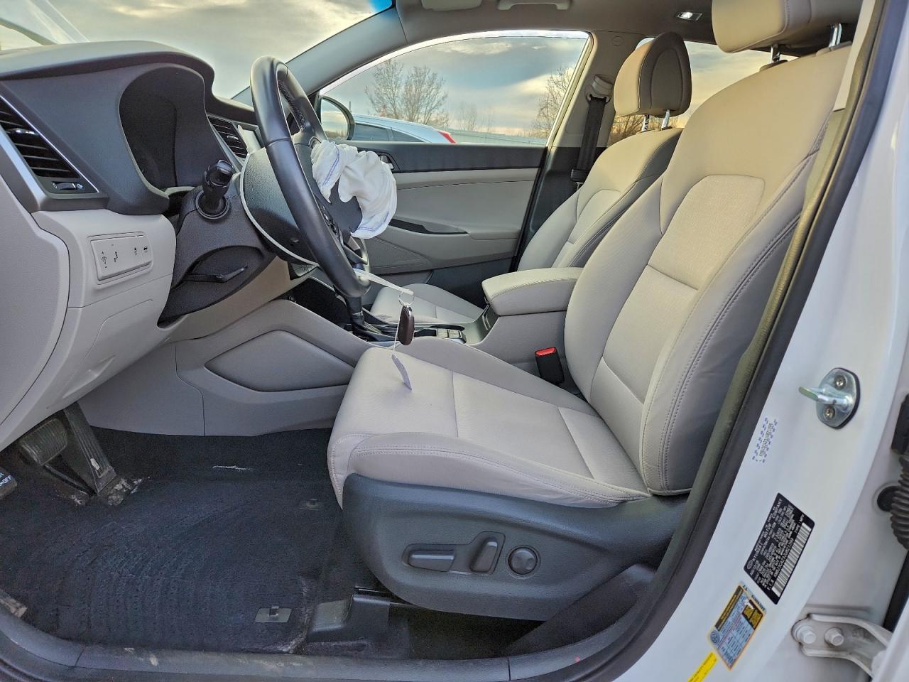 2018 Hyundai Tucson Value VIN: KM8J3CA23JU821399 Lot: 93821065