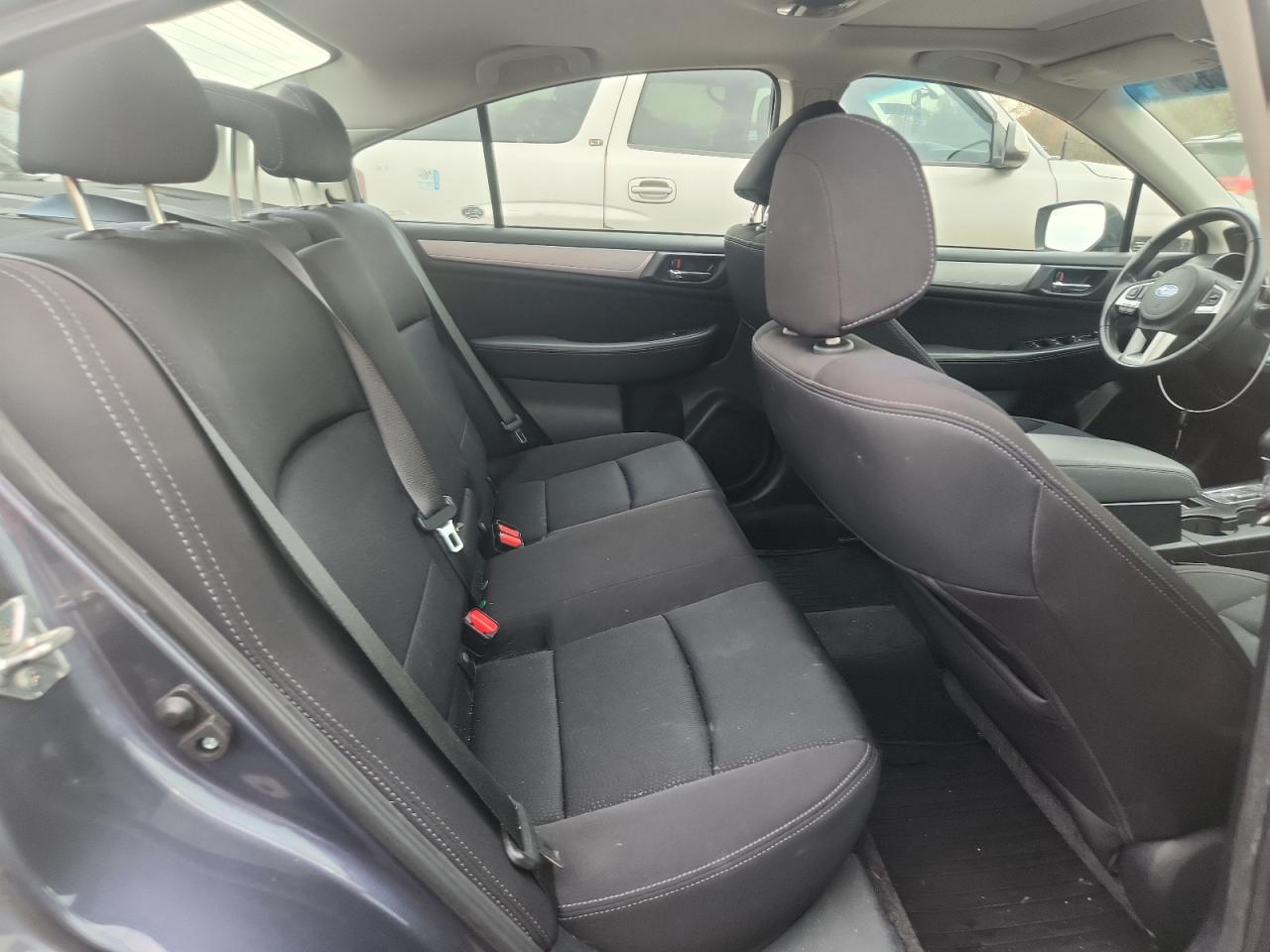 2015 Subaru Legacy 2.5I Premium VIN: 4S3BNAD63F3018059 Lot: 91566675