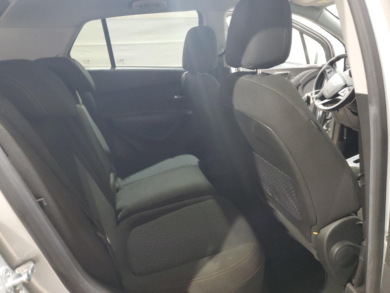 2021 Chevrolet Trax Ls VIN: KL7CJNSB3MB356584 Lot: 92247205