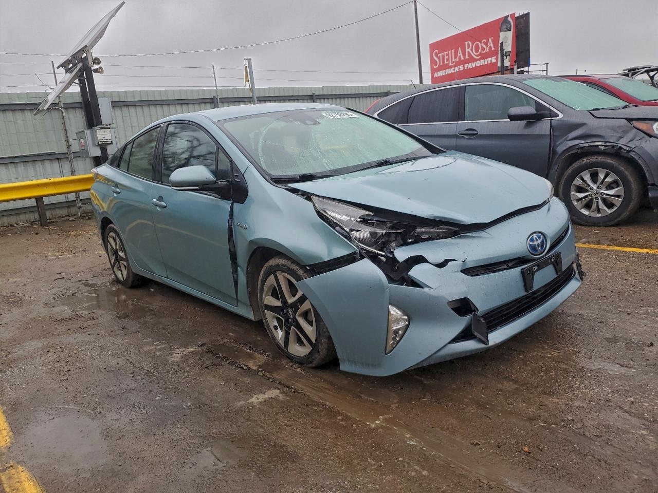 2016 Toyota Prius VIN: JTDKARFU8G3011518 Lot: 92758295