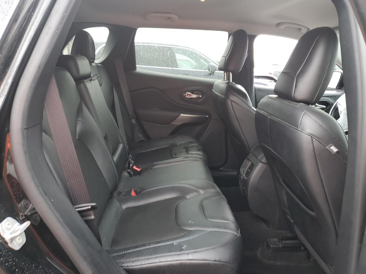 2020 Jeep Cherokee Latitude Plus VIN: 1C4PJLLB1LD569799 Lot: 92883535