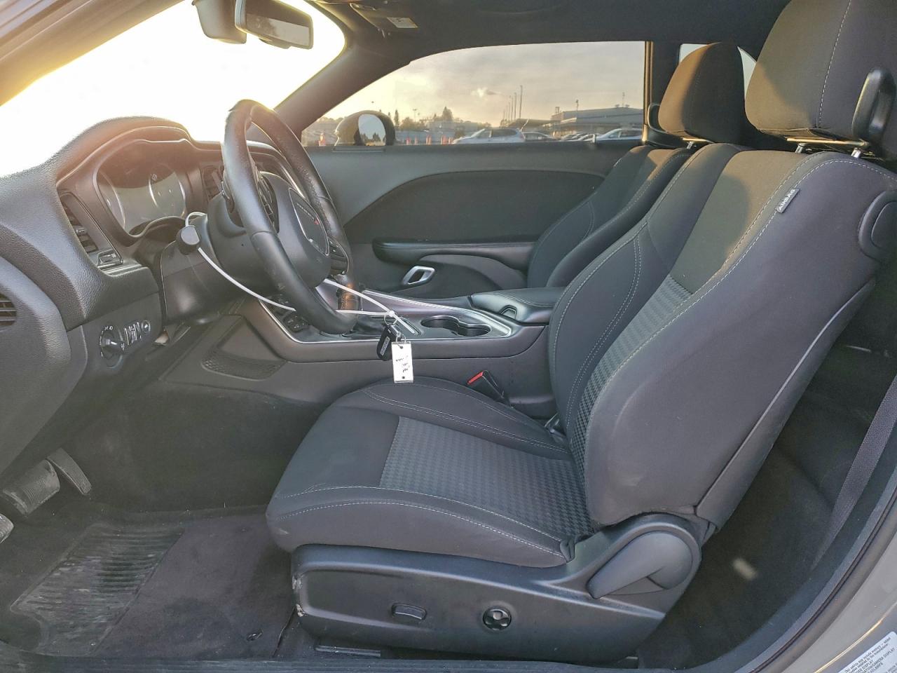 2018 Dodge Challenger R/T VIN: 2C3CDZBTXJH123741 Lot: 93990125