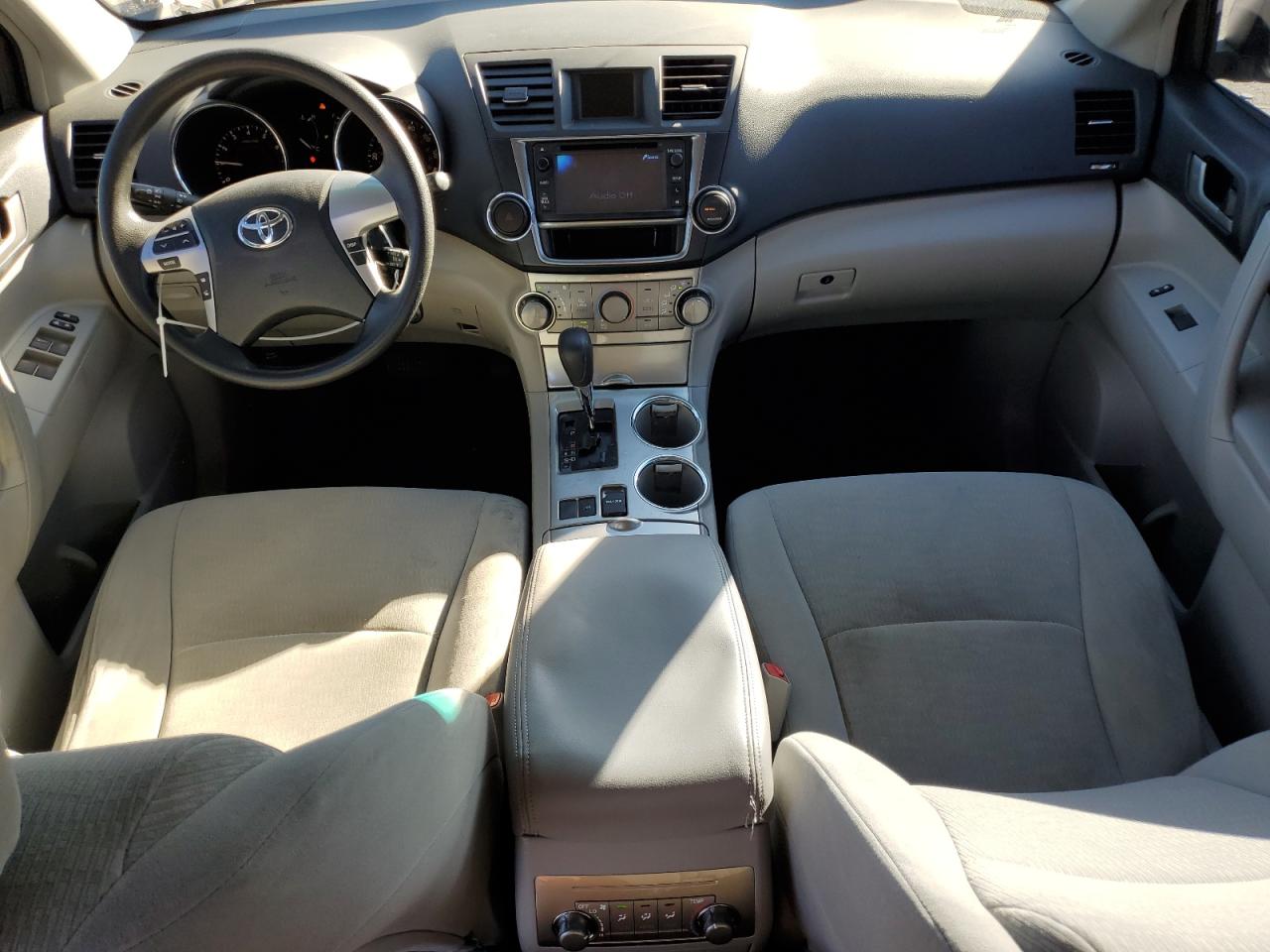 2013 Toyota Highlander Base VIN: 5TDZK3EH7DS098478 Lot: 92415425