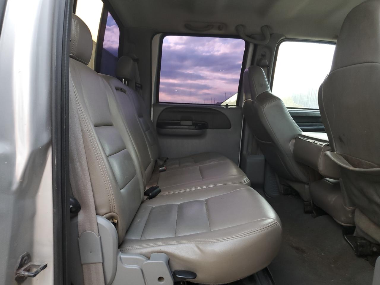 2006 Ford F250 Super Duty VIN: 1FTSW21P56EA65372 Lot: 89816795