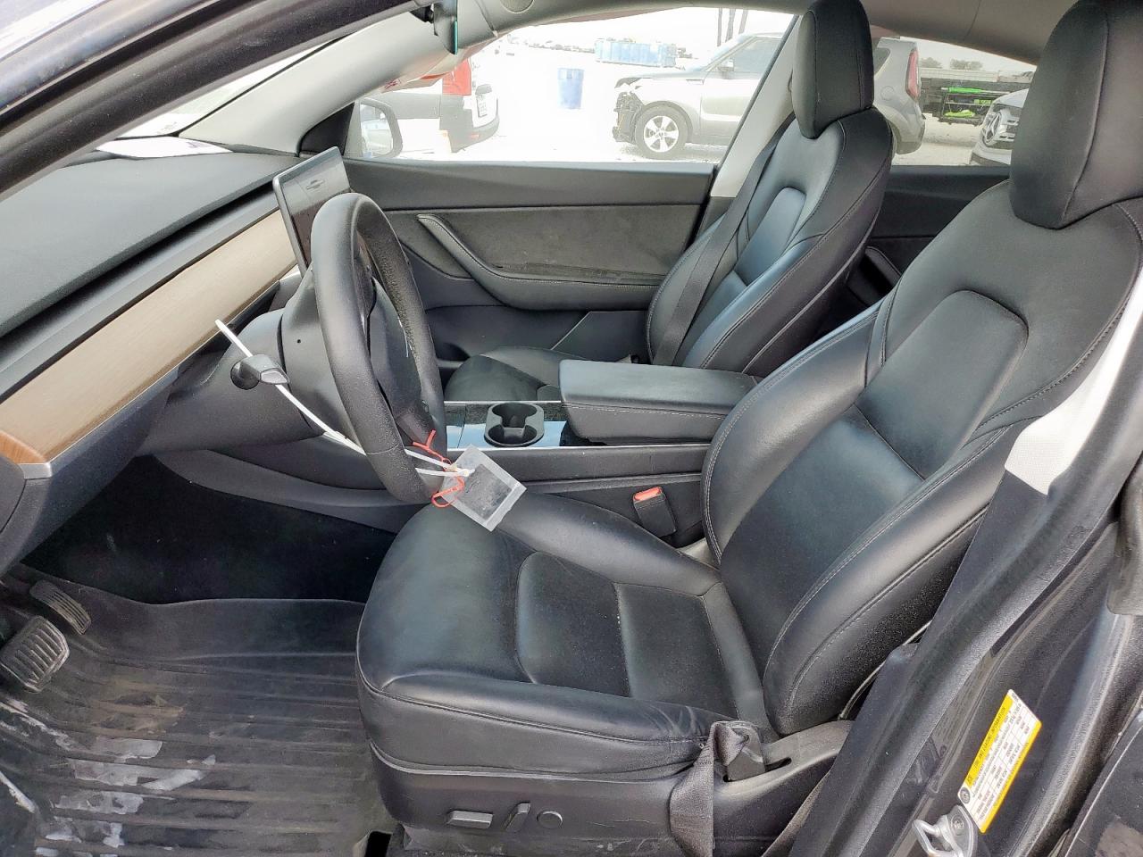 2020 Tesla Model Y VIN: 5YJYGDEE3LF008965 Lot: 93009465