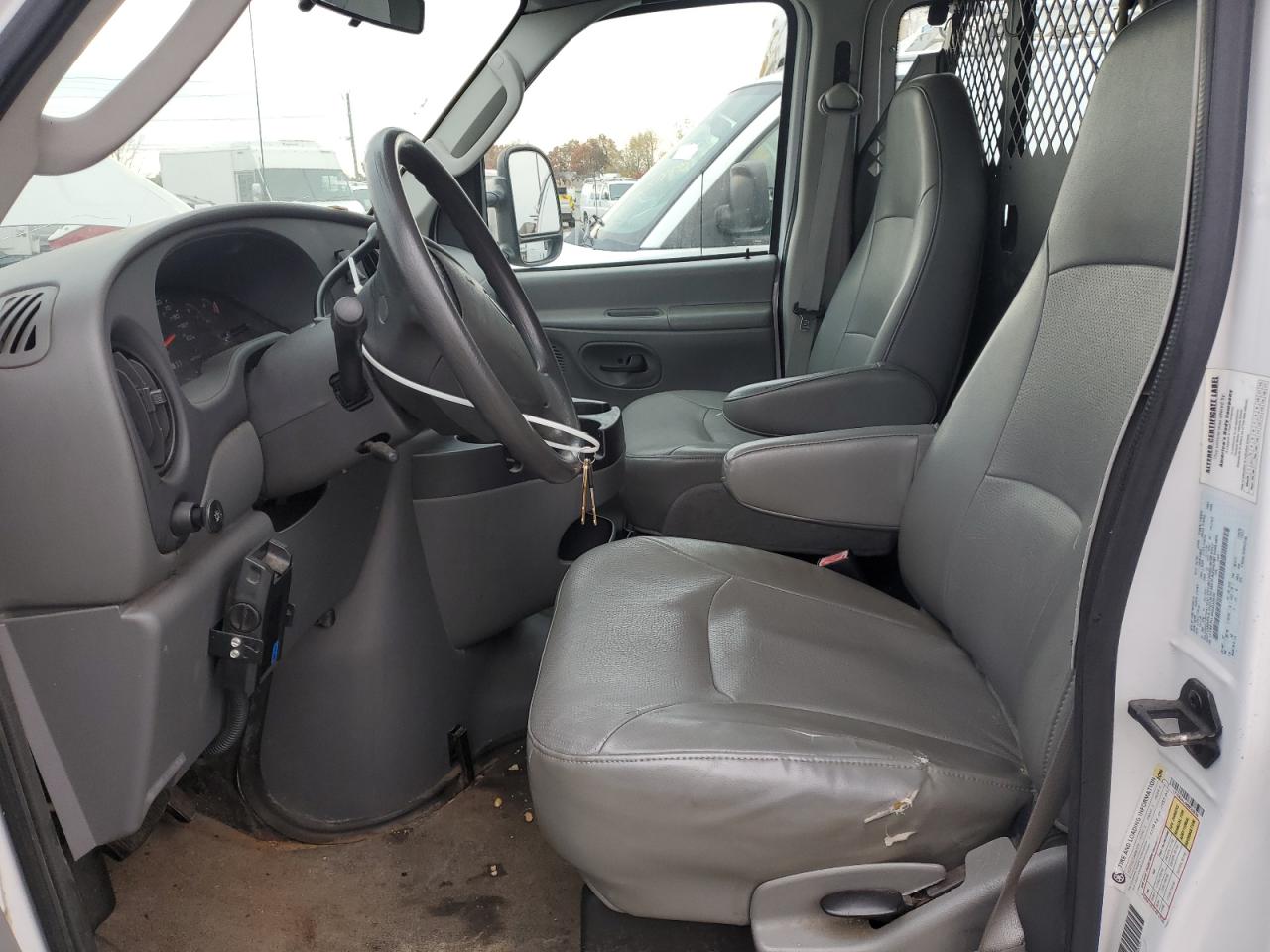 2008 Ford Econoline 350 Utility / Service Van VIN: 1FTSE34L48DB33638 Lot: 90423125