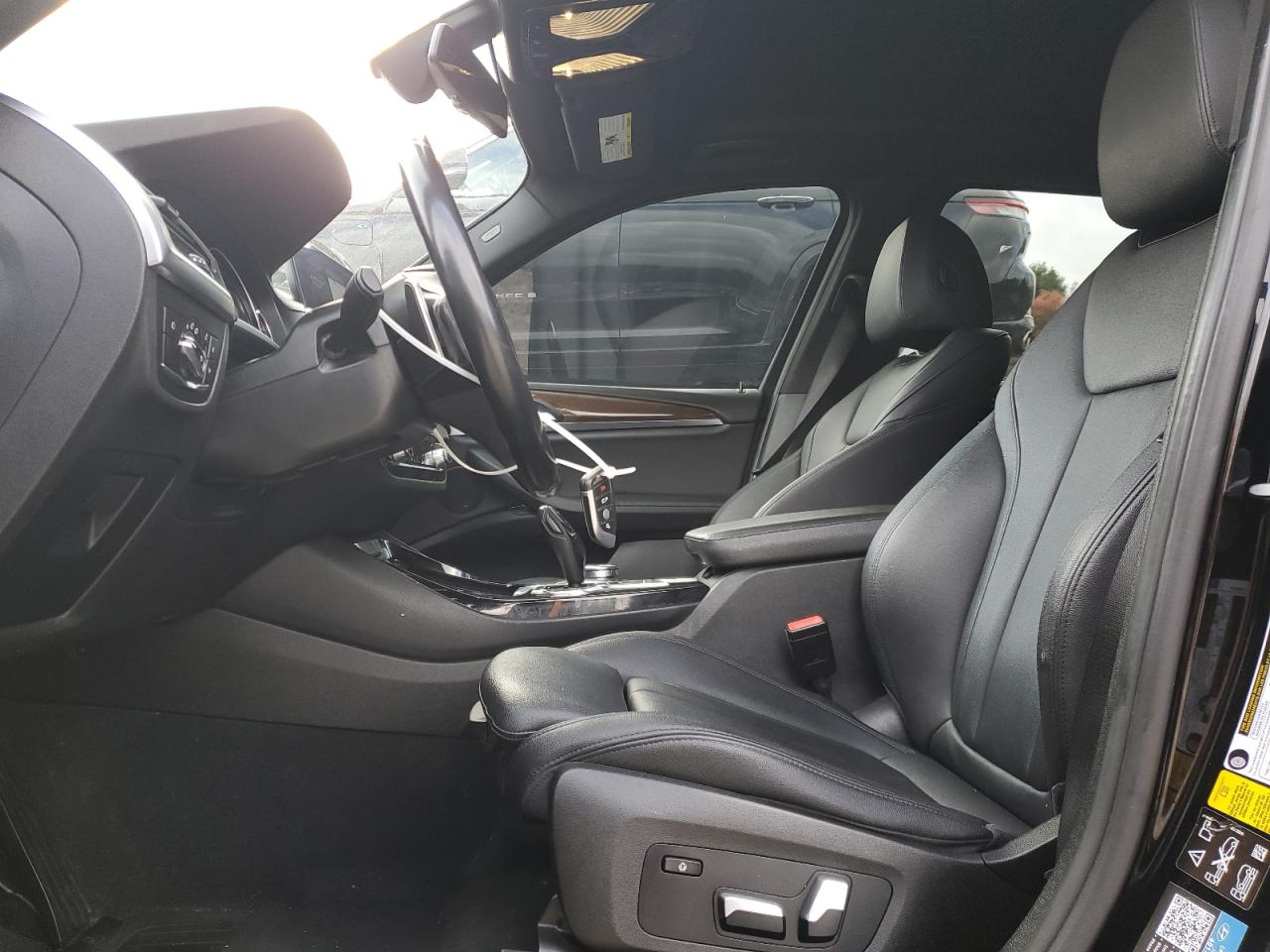 Фото: 5UXTR9C55JLC82832