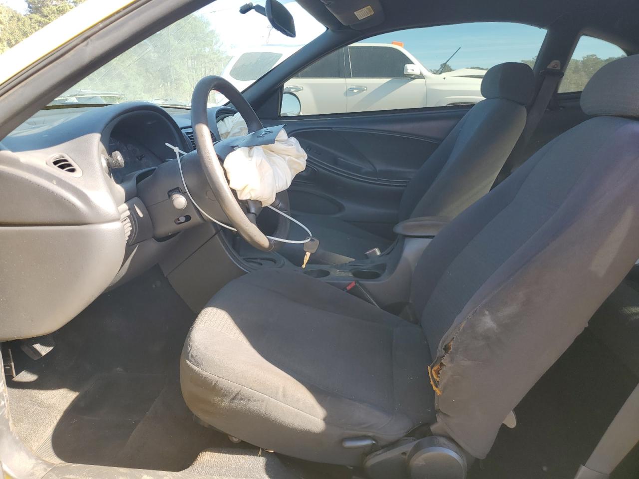 2001 Ford Mustang VIN: 1FAFP40441F163173 Lot: 91308985