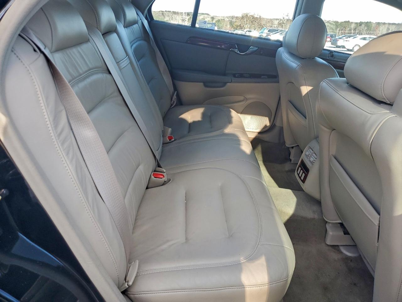 2002 Cadillac Deville VIN: 1G6KD54Y52U124354 Lot: 93693455