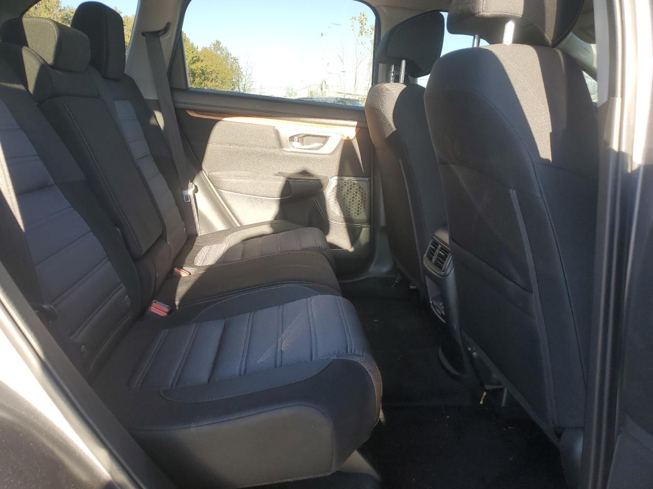 2019 Honda Cr-V Ex VIN: 2HKRW2H51KH138587 Lot: 92488235