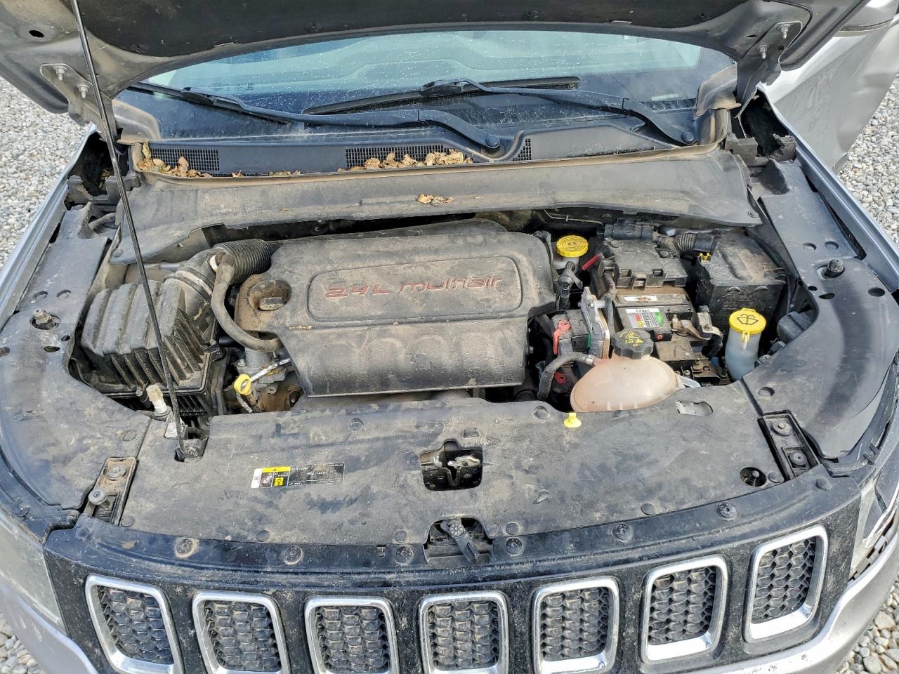 2018 Jeep Compass Limited VIN: 3C4NJDCB7JT190228 Lot: 93857165