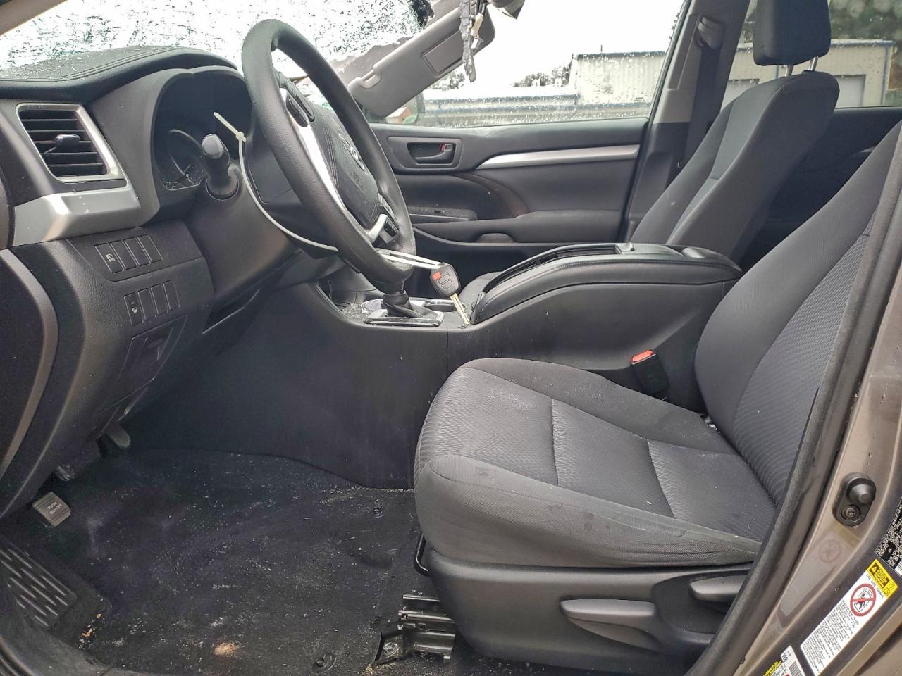 2017 Toyota Highlander Le VIN: 5TDZARFH8HS023301 Lot: 93875175