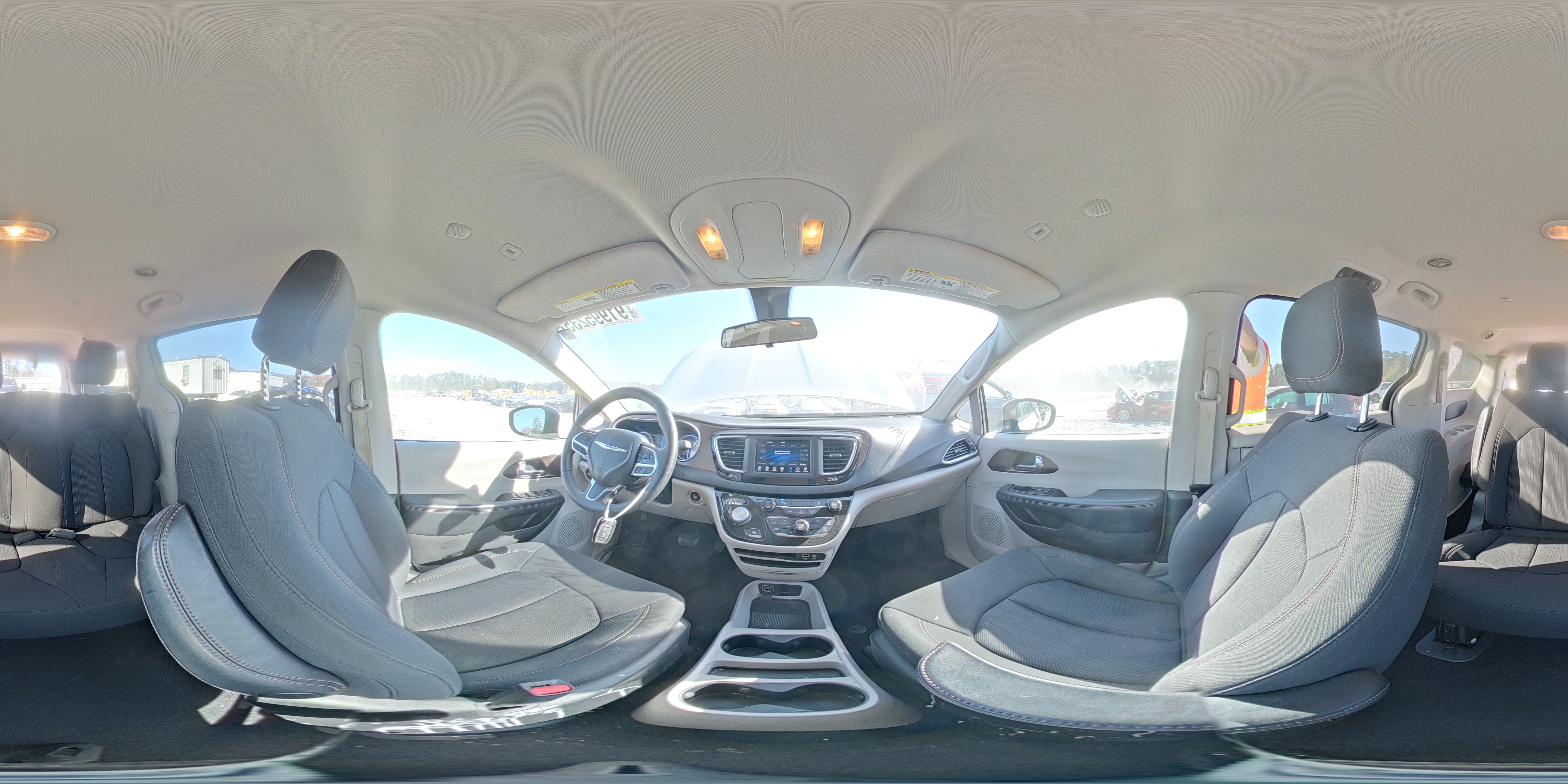 2019 Chrysler Pacifica L VIN: 2C4RC1AG5KR587515 Lot: 91995235