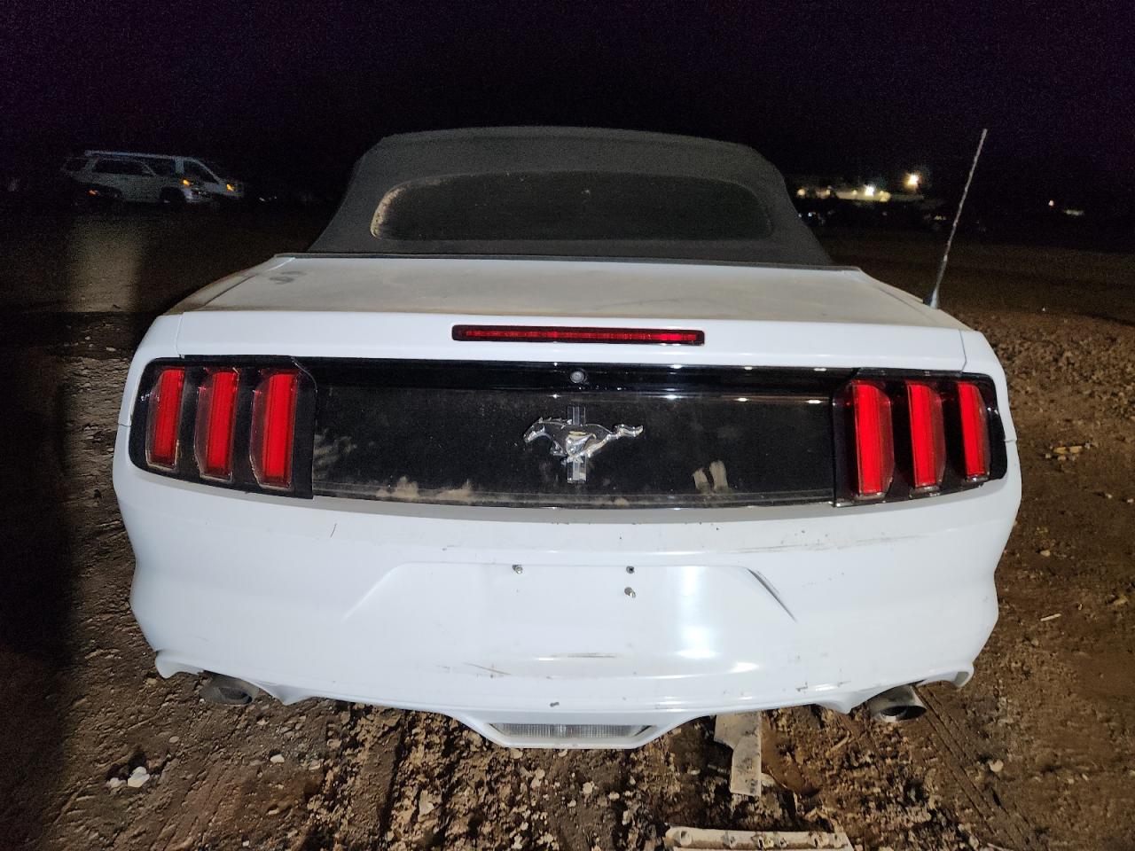 2016 Ford Mustang VIN: 1FATP8EM9G5304384 Lot: 90750785