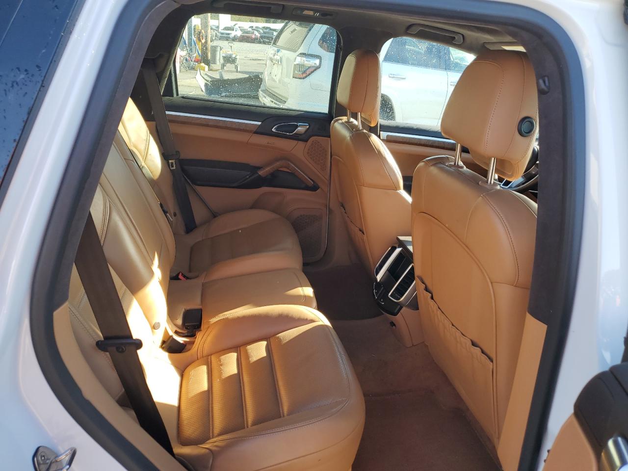 2016 Porsche Cayenne Gts VIN: WP1AD2A21GLA77715 Lot: 92117725