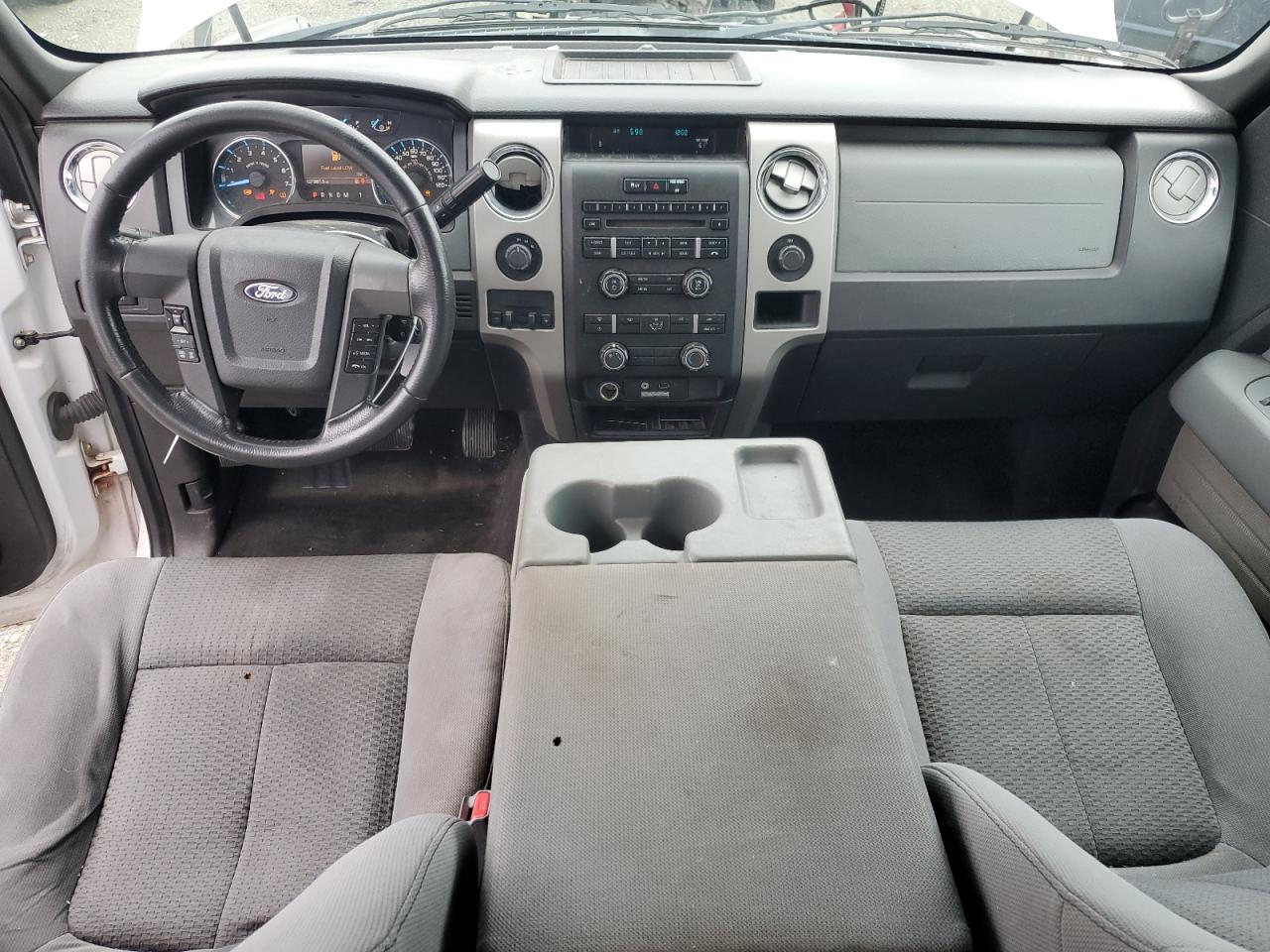 2011 Ford F150 Super Cab VIN: 1FTFX1EFXBFA70565 Lot: 92215765