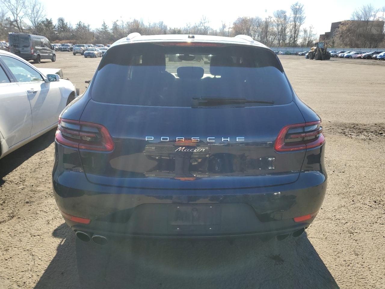 2015 Porsche Macan S VIN: WP1AB2A59FLB54376 Lot: 91855535