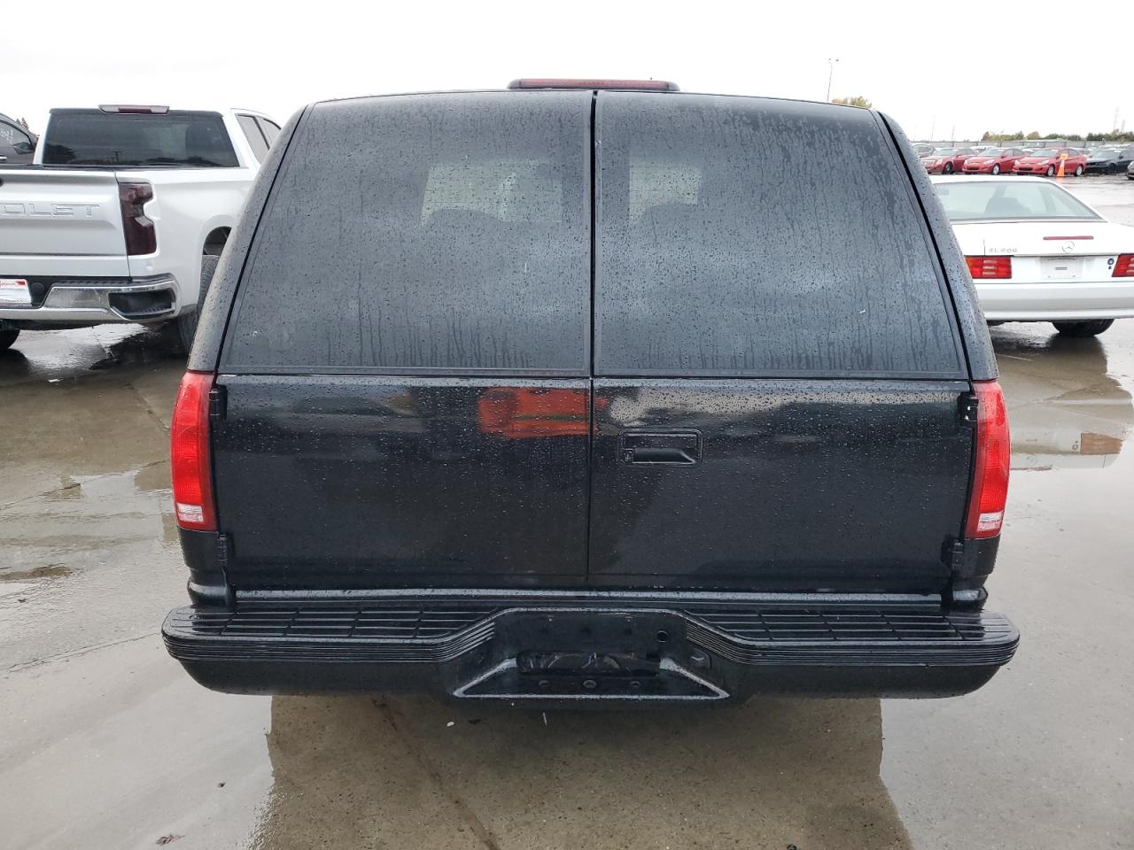 1997 Chevrolet Tahoe K1500 VIN: 3GNEK18R5VG155386 Lot: 93054045