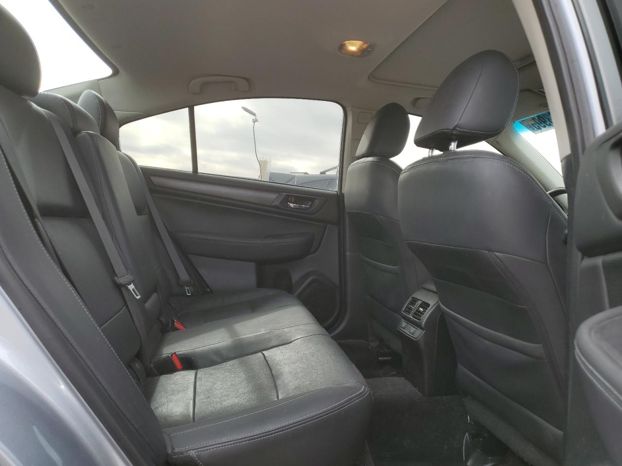 2015 Subaru Legacy 2.5I Limited VIN: 4S3BNAL61F3019521 Lot: 92263995