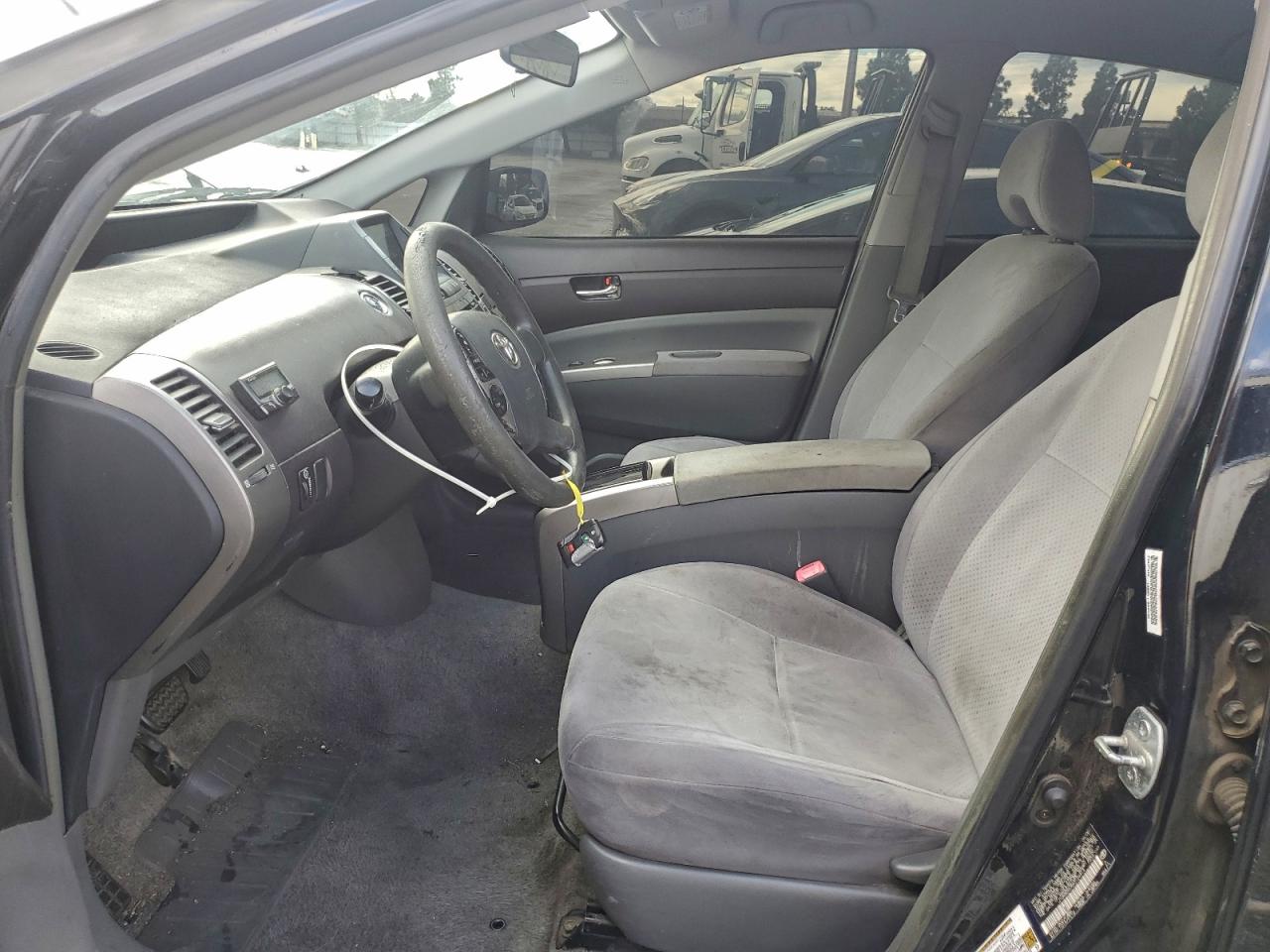 2005 Toyota Prius VIN: JTDKB20U950129914 Lot: 92762165