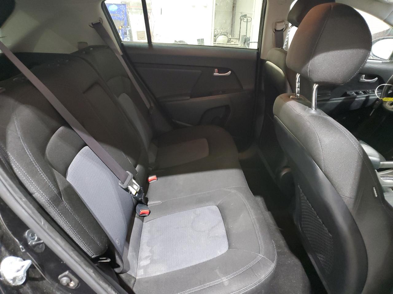 2014 Kia Sportage Base VIN: KNDPB3AC2E7567585 Lot: 92131365