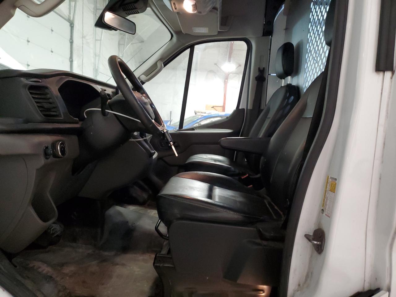 2020 Ford Transit Delivery Van VIN: 1FTBR2C83LKB22677 Lot: 92366695