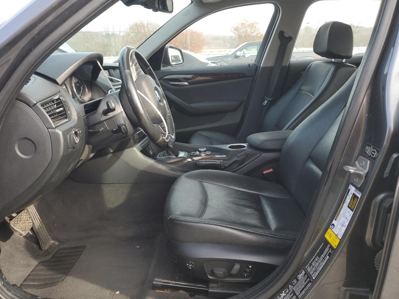 2013 BMW X1 xDrive28I VIN: WBAVL1C56DVR86215 Lot: 93145155