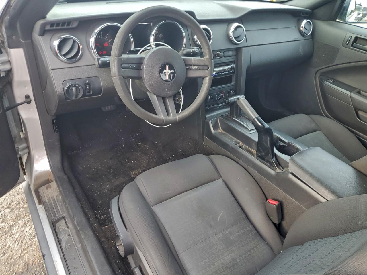 2007 Ford Mustang VIN: 1ZVFT84N575279090 Lot: 93129915