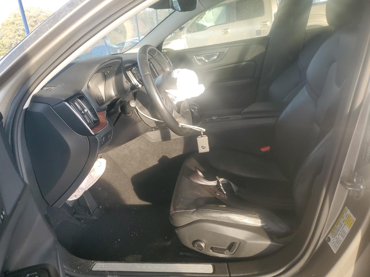 2019 Volvo S60 T5 Momentum VIN: 7JR102FK7KG00472 Lot: 93547785