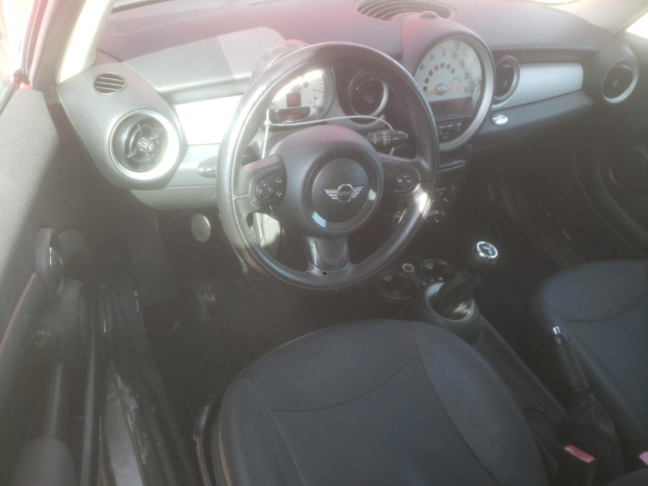 2011 Mini Cooper Clubman VIN: WMWZF3C57BTX81970 Lot: 92609775