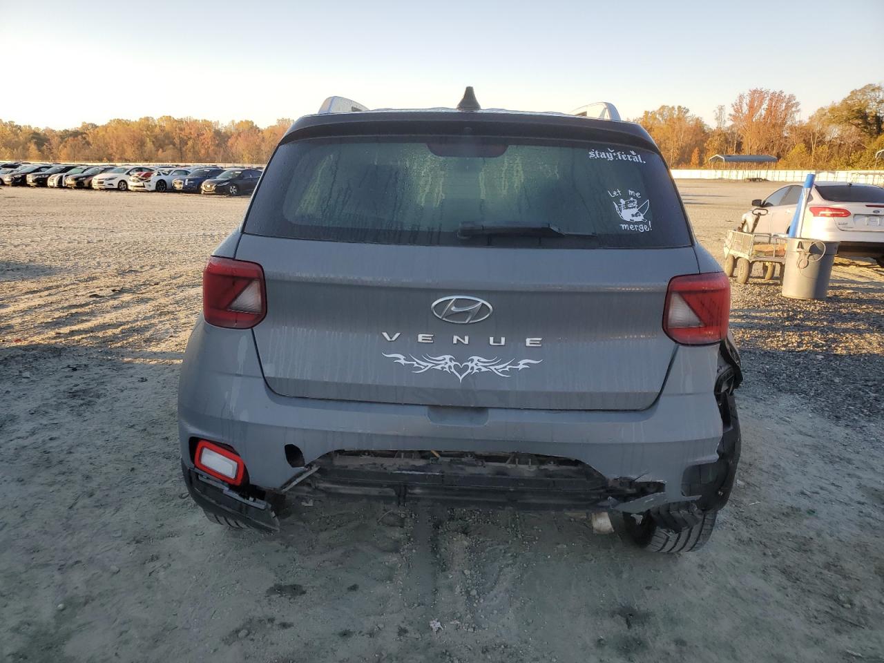 2022 Hyundai Venue Sel VIN: KMHRC8A3XNU160596 Lot: 91604095