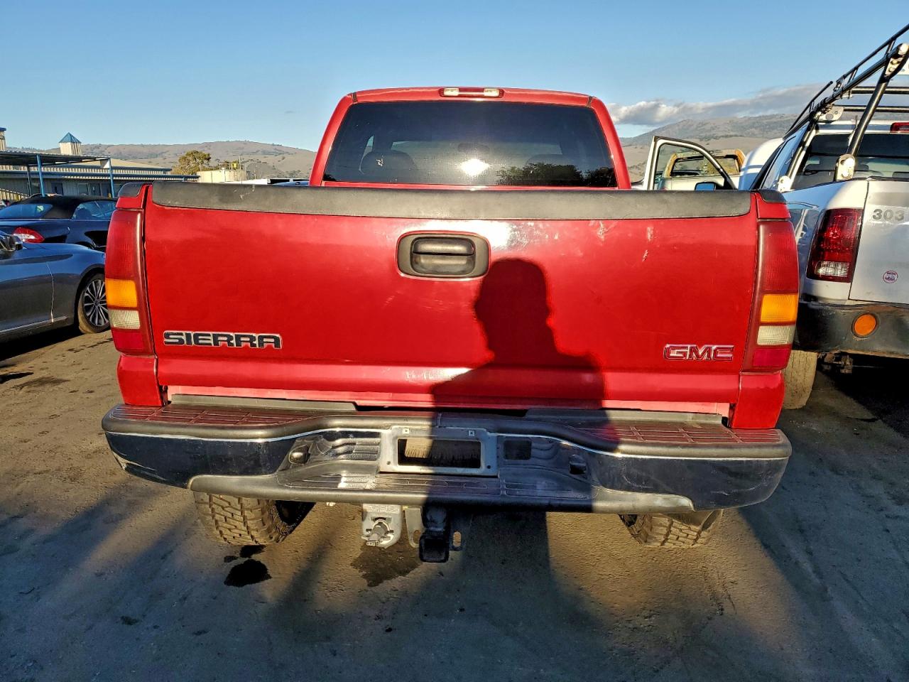 2003 GMC Sierra K2500 Heavy Duty VIN: 1GTHK29U13E333104 Lot: 94097525