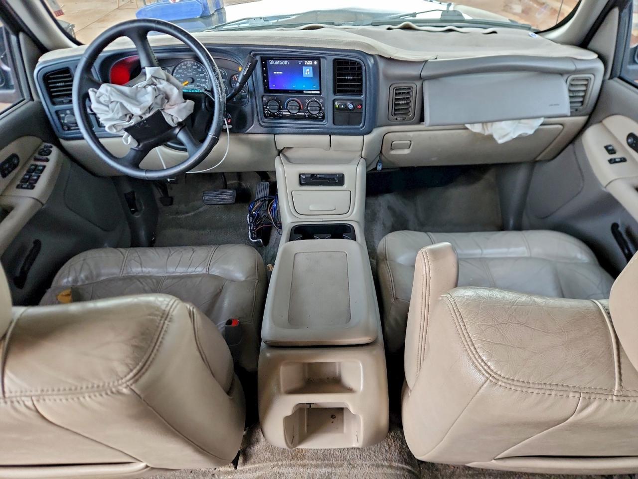 2001 Chevrolet Tahoe C1500 VIN: 1GNEC13T11R171904 Lot: 93648795