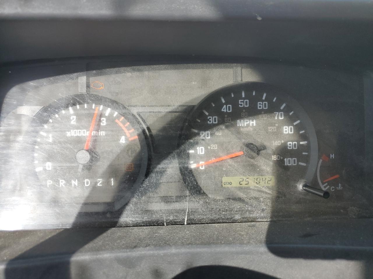 2008 Isuzu Npr Dump Flatbed Truck VIN: JALC4J16X87001863 Lot: 92803415