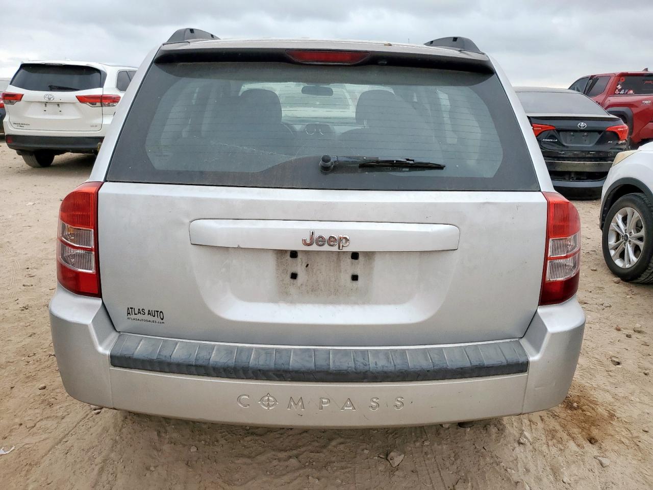 2010 Jeep Compass Sport VIN: 1J4NT4FB3AD640902 Lot: 92279305