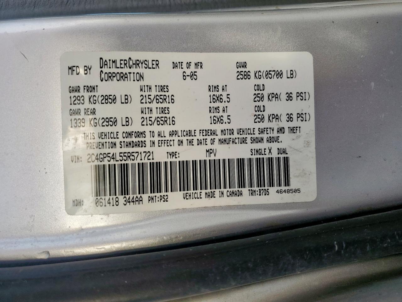 2005 Chrysler Town & Country Touring VIN: 2C4GP54L55R571721 Lot: 92694745