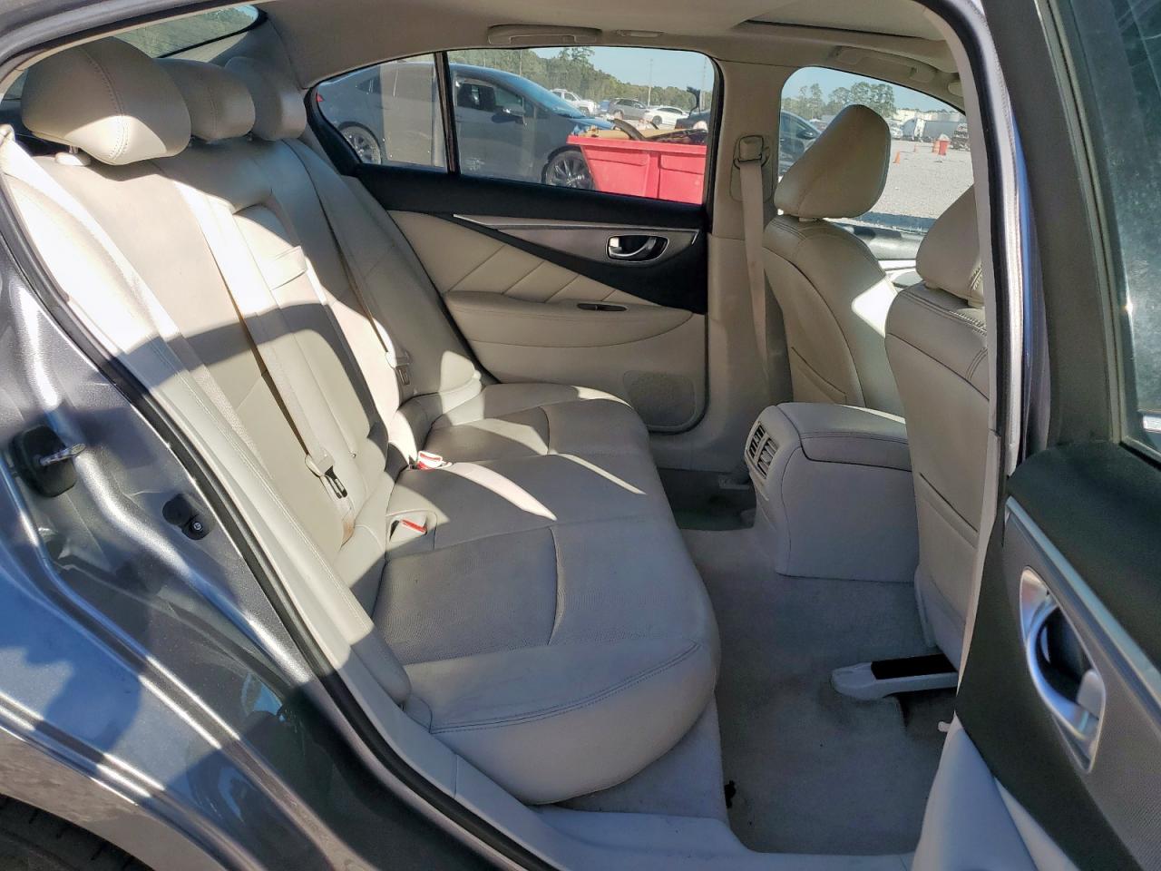 2015 Infiniti Q50 Base VIN: JN1BV7AP4FM342232 Lot: 91908675