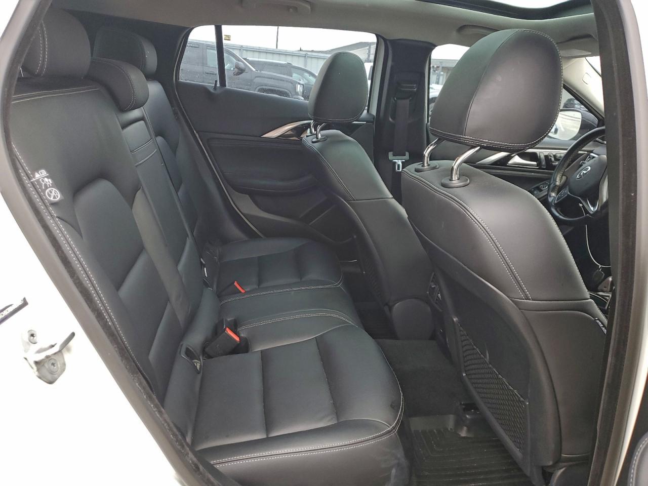 2017 Infiniti Qx30 Base VIN: SJKCH5CR9HA034857 Lot: 94119225