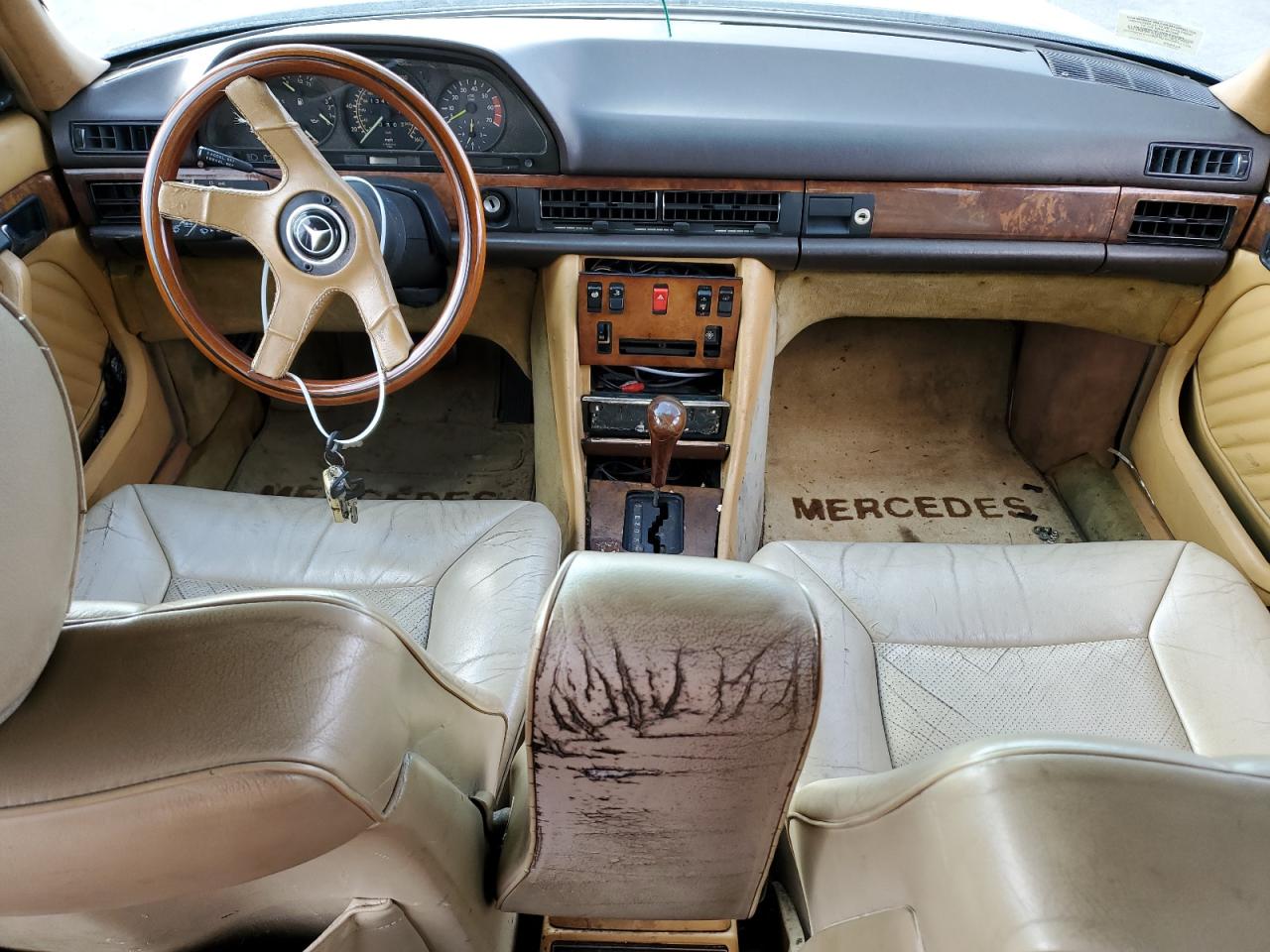 1983 Mercedes-Benz 380 Sel VIN: WDBCA33A9DA006054 Lot: 93062405