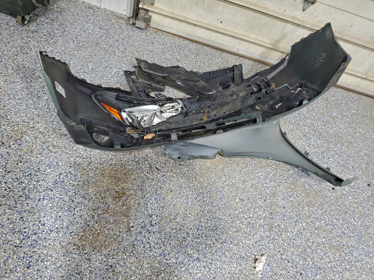 2018 Subaru Forester 2.5I Premium VIN: JF2SJAEC0JH445079 Lot: 93872075