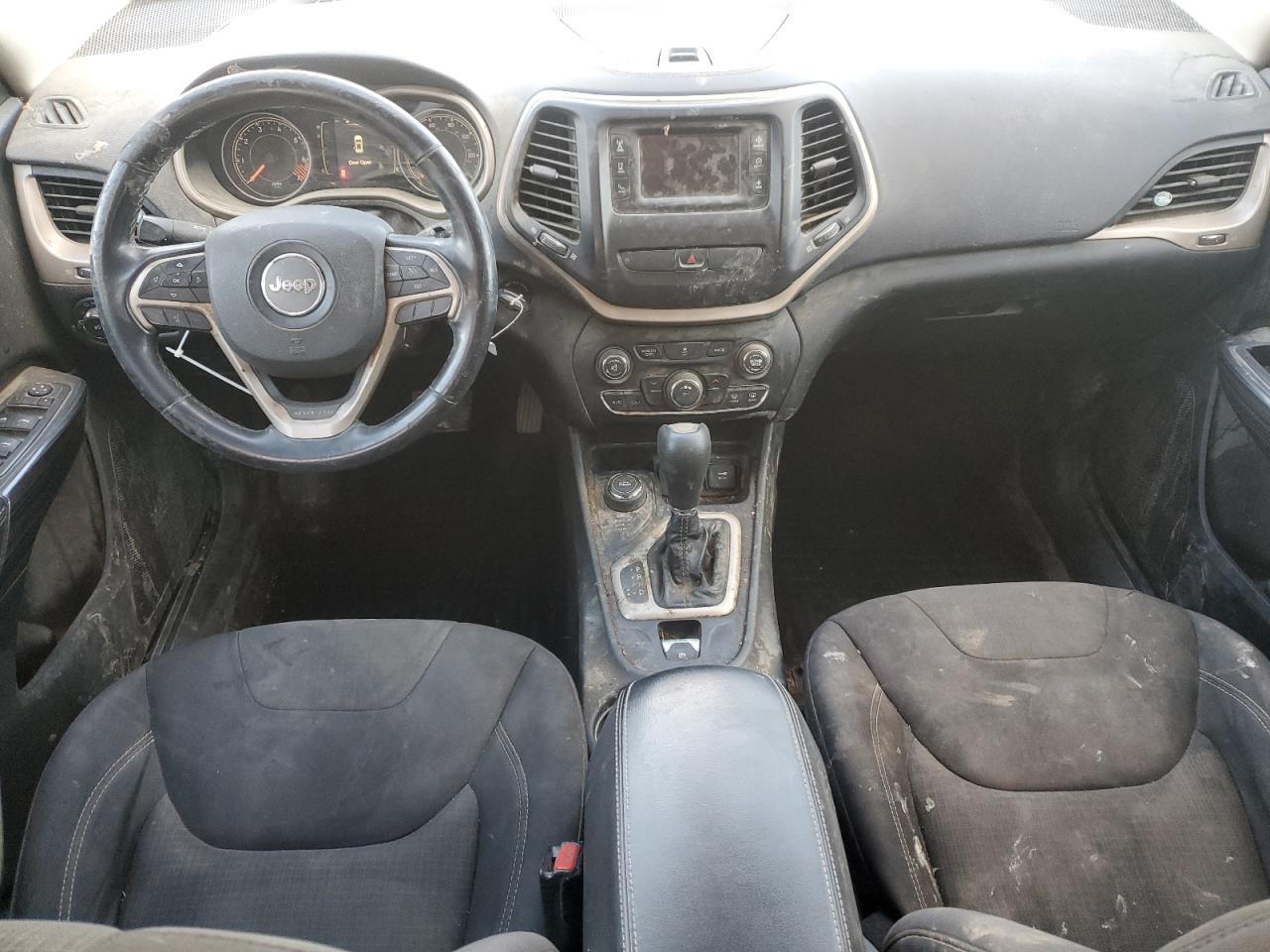 2015 Jeep Cherokee Latitude VIN: 1C4PJMCB9FW734299 Lot: 90469265