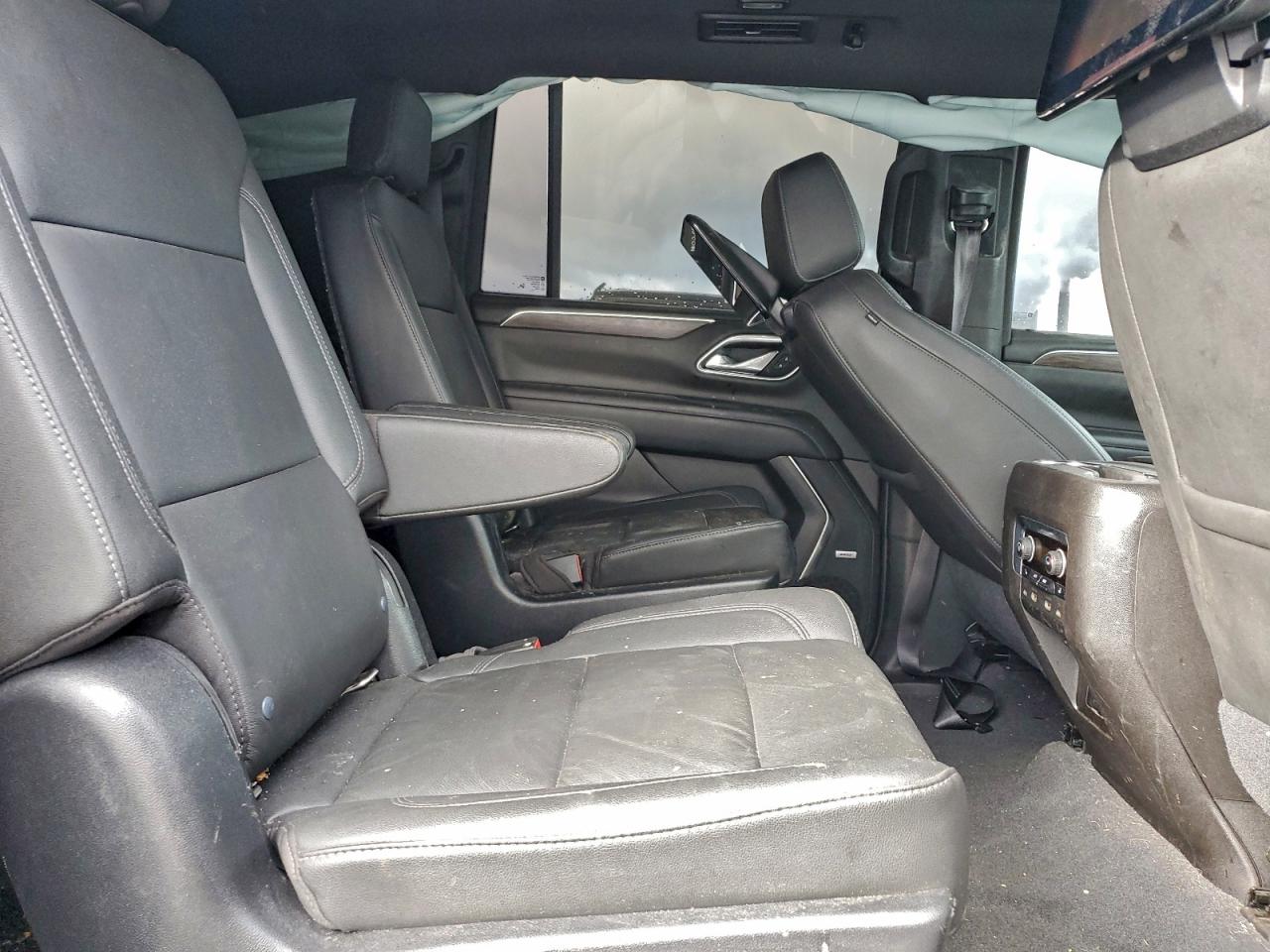 2021 Chevrolet Suburban K1500 Z71 VIN: 1GNSKDKD0MR327758 Lot: 94178835