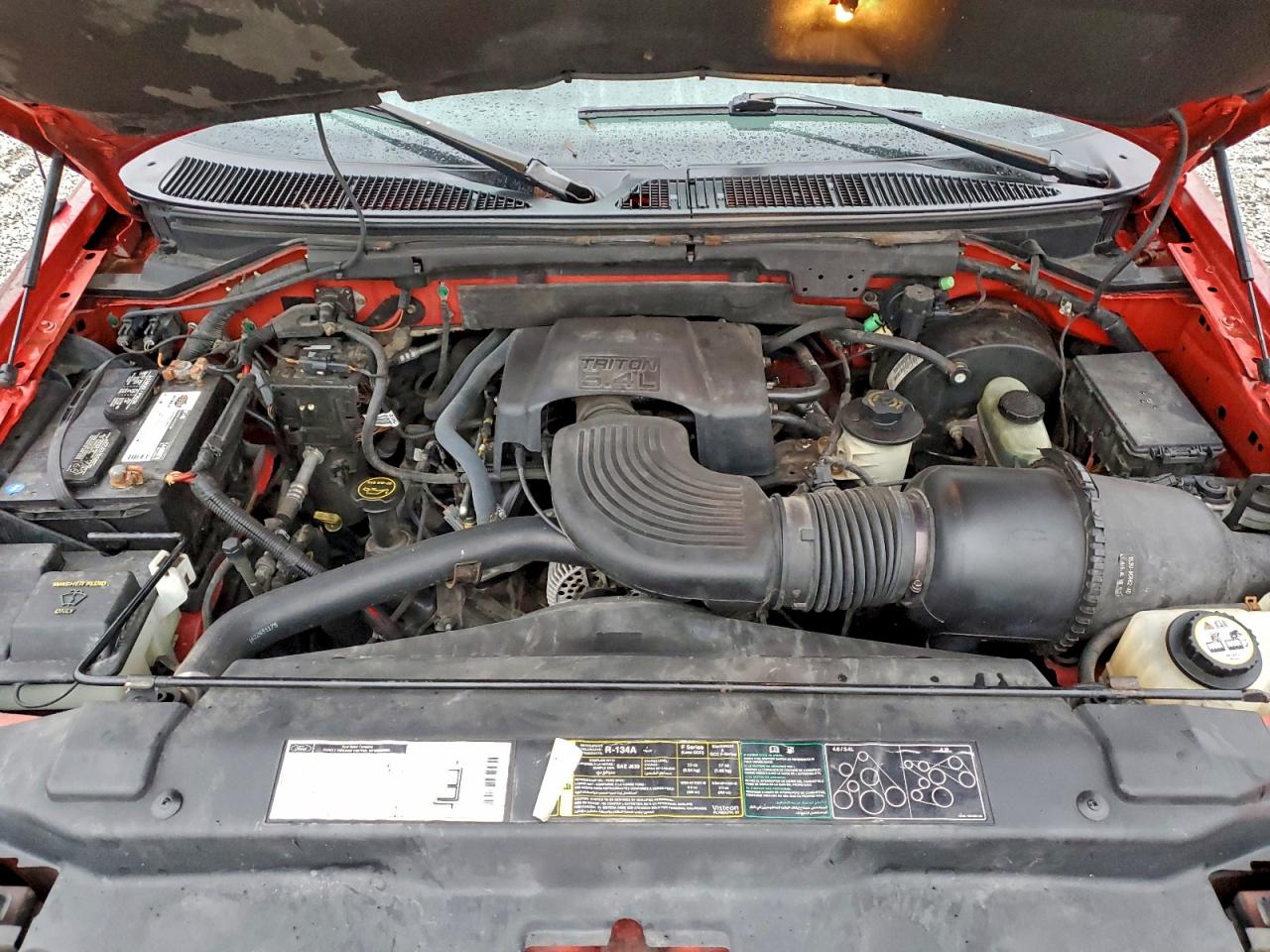 2002 Ford F150 VIN: 1FTRX18L02NA74919 Lot: 92749425