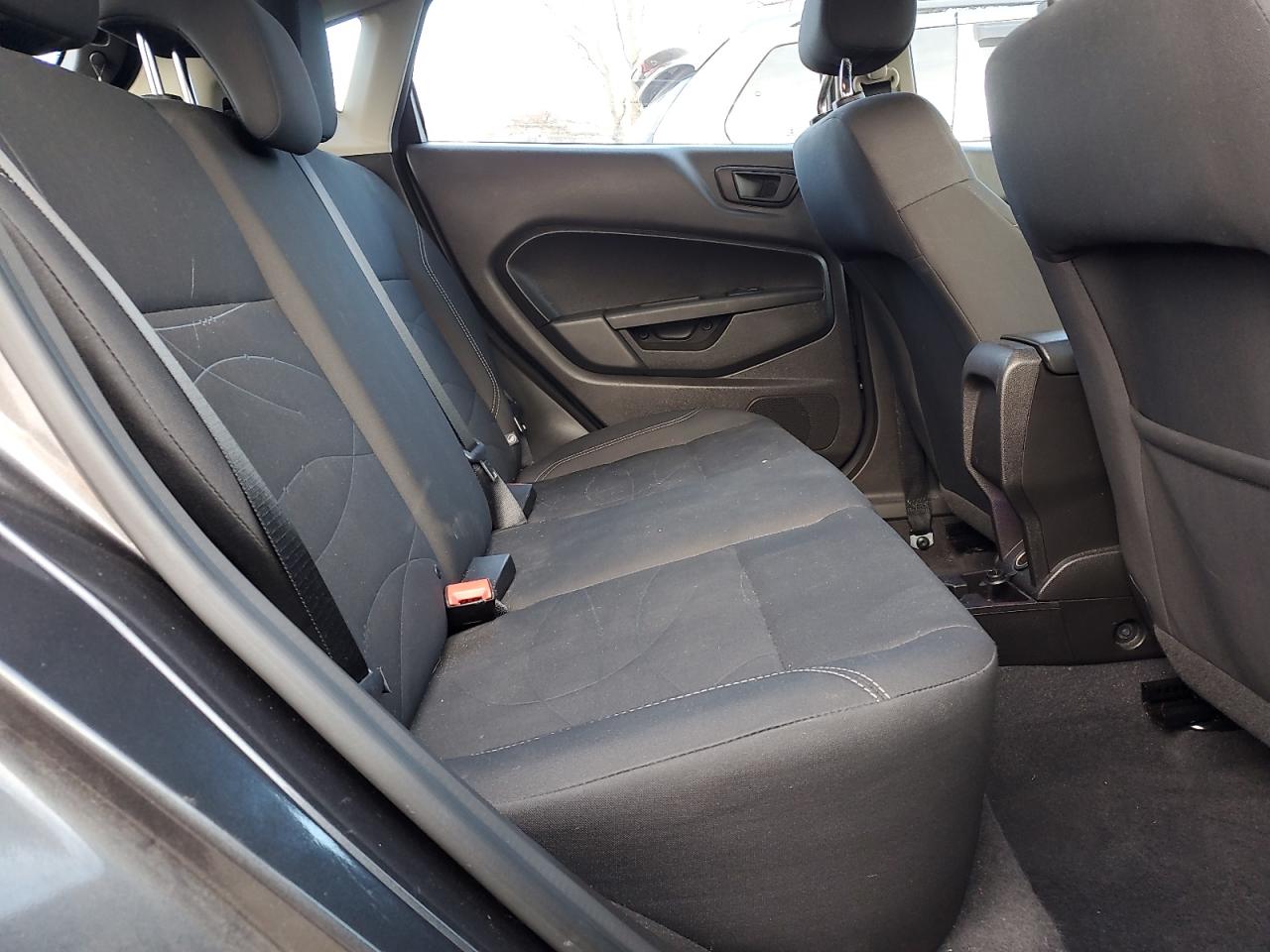 2018 Ford Fiesta Se VIN: 3FADP4EJ9JM135469 Lot: 91053305