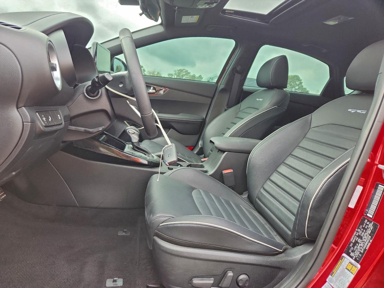 2024 Kia Forte Gt Line VIN: 3KPF54AD6RE832208 Lot: 93151765