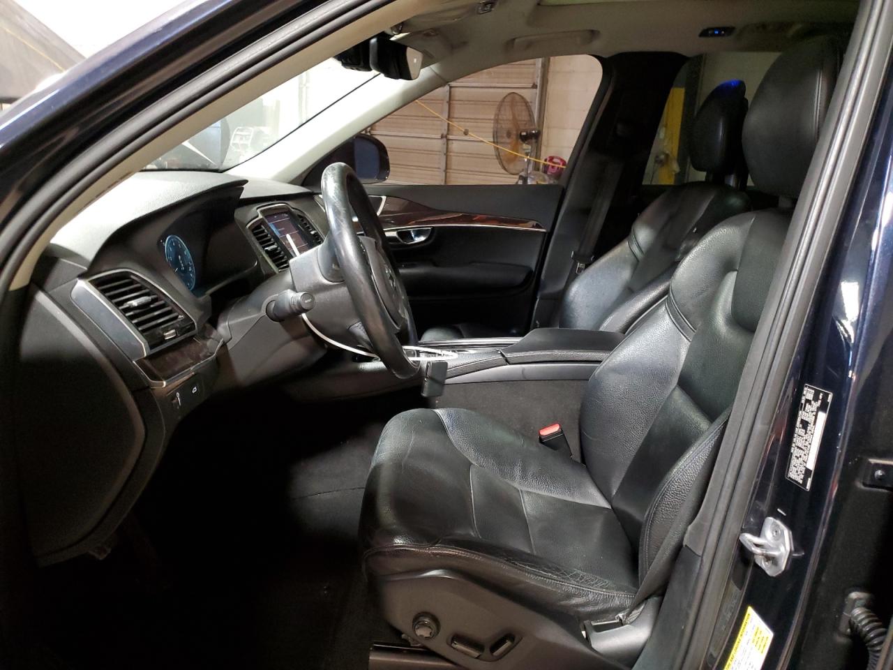 2016 Volvo Xc90 T6 VIN: YV4A22PK3G1028491 Lot: 92110685