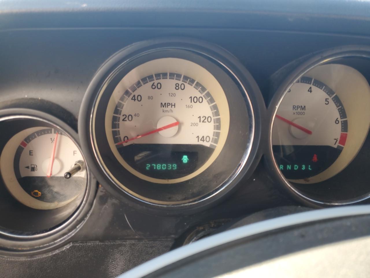 2009 Dodge Challenger Se VIN: 2B3LJ44V89H577120 Lot: 90893895