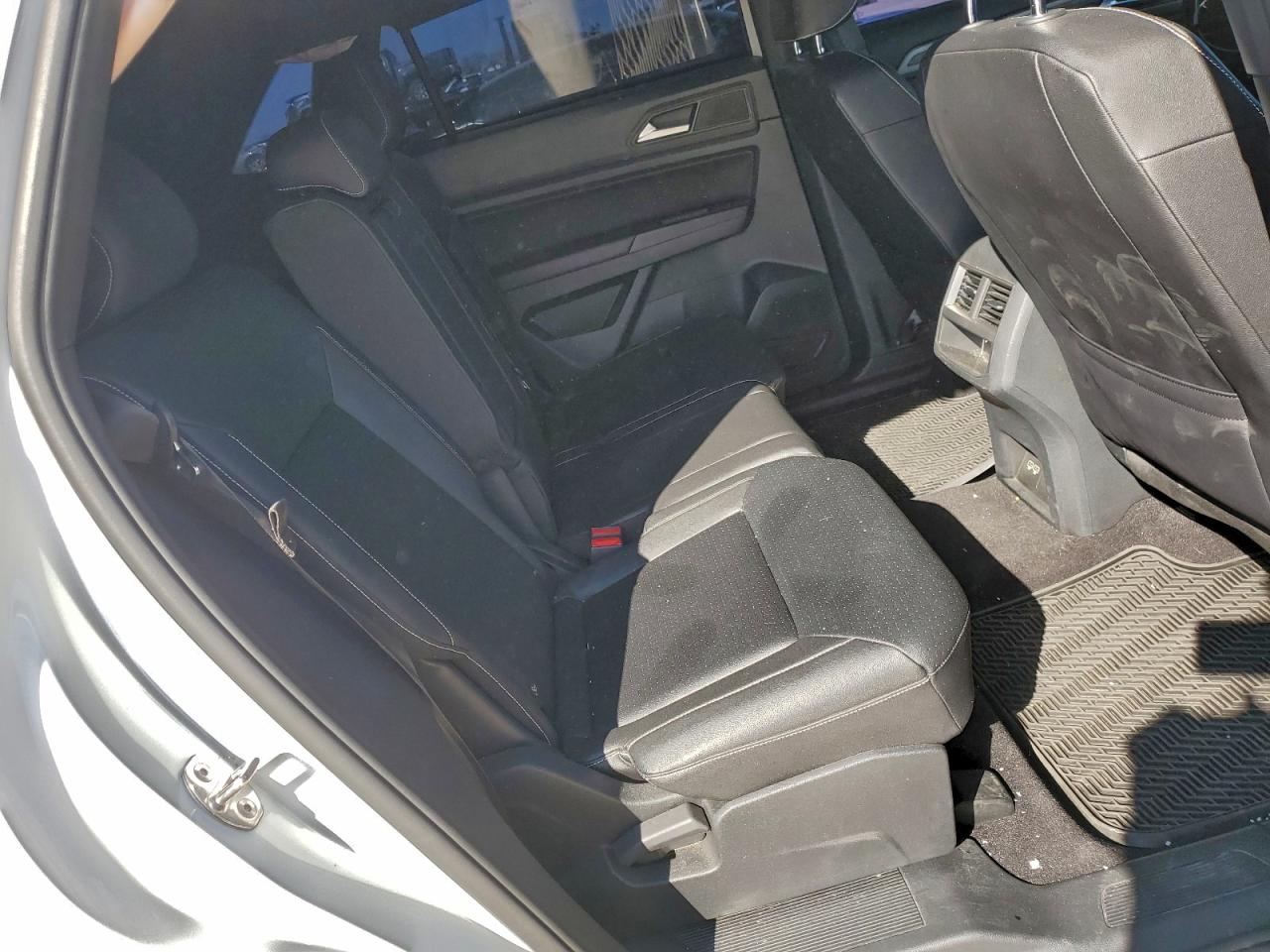 2020 Volkswagen Atlas Cross Sport Se VIN: 1V2YE2CA8LC221416 Lot: 94561125