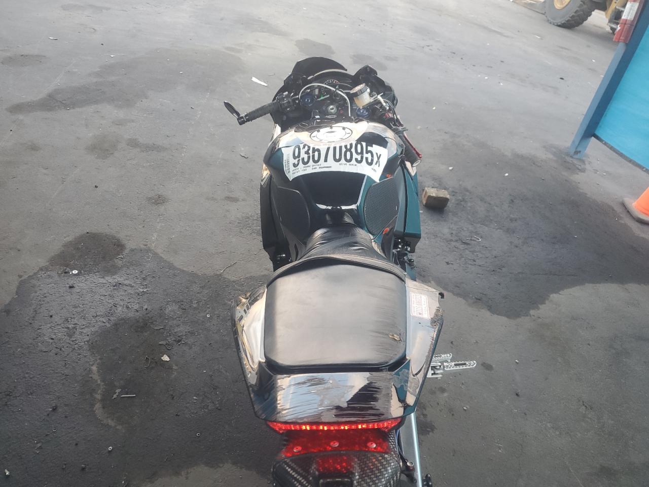 2015 Honda Cbr600 Rr VIN: JH2PC4009FK800264 Lot: 93670895