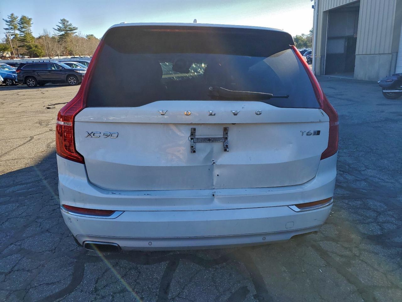 2016 Volvo Xc90 T6 VIN: YV4A22PL0G1032569 Lot: 93448815